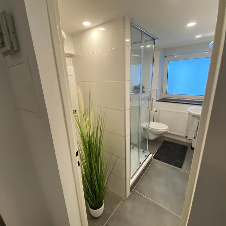 City Studio Inkl. Wunderschönem Wintergarten Apartment