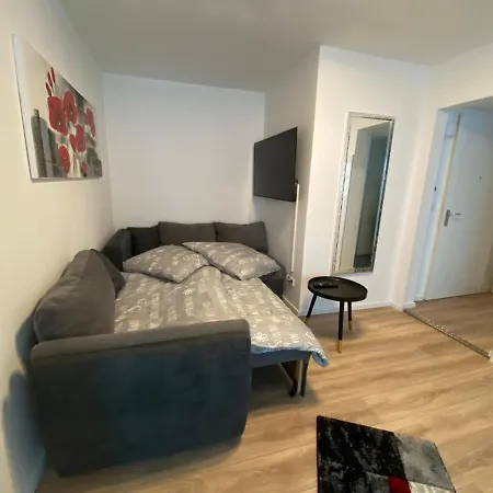 City Studio Inkl. Wunderschönem Wintergarten Apartment
